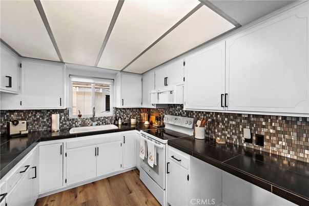 Interior, Kitchen, Wood Texture Flooring