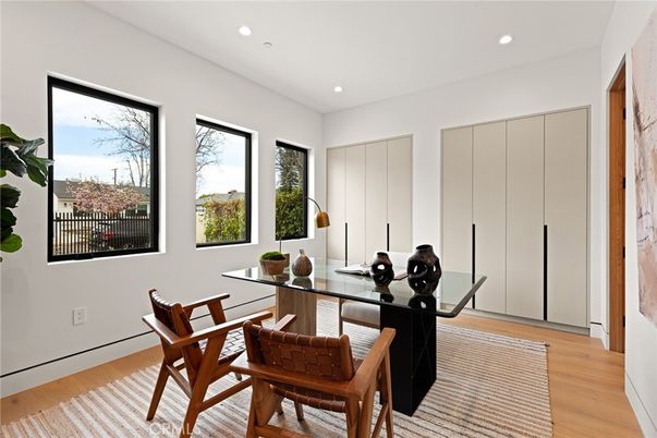 Home Office, Interior, Recessed Lighting, Wood Texture Flooring