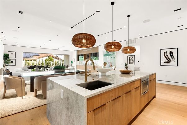 Dining room, Interior, Kitchen, Living room, Pendant Lights, Recessed Lighting, Stainless Steel Appliances, Wood Texture Flooring
