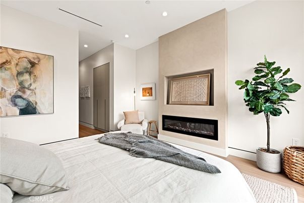 Bedroom, Fireplace, Interior, Recessed Lighting, Wood Texture Flooring