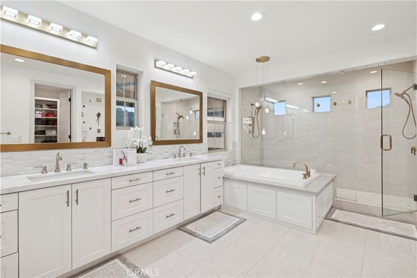 Bathroom, Dual Sink Vanities, Glass Shower, Interior, Recessed Lighting