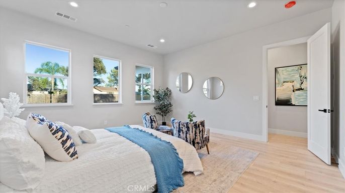Bedroom, Interior, Recessed Lighting, Wood Texture Flooring