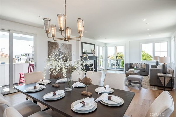 Chandelier, Dining room, Interior, Living room, Pendant Lights, Recessed Lighting, Wood Texture Flooring