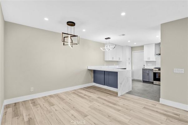 Interior, Kitchen, Pendant Lights, Recessed Lighting, Wood Texture Flooring