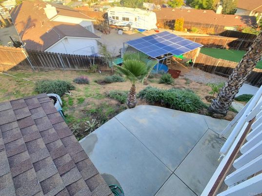 Exterior, Drone