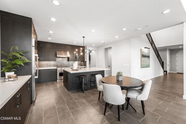 Dining room, Interior, Kitchen, Pendant Lights, Recessed Lighting, Stainless Steel Appliances