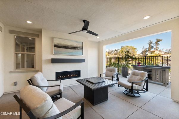Fireplace, Interior, Living room, Recessed Lighting