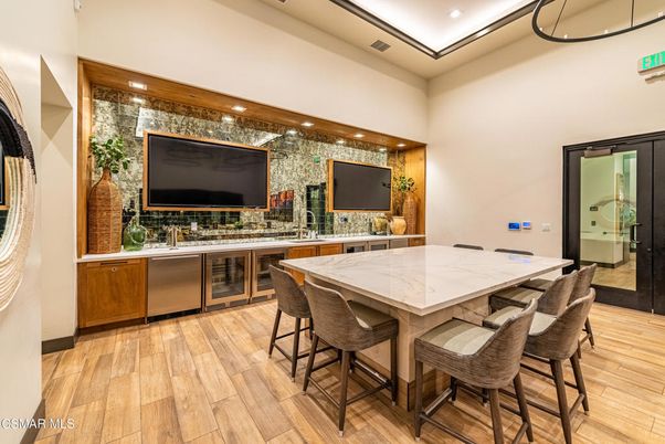 Dining room, Interior, Kitchen, Recessed Lighting, Wood Texture Flooring