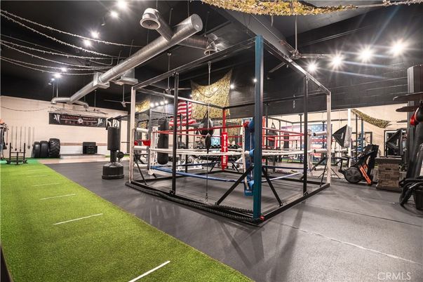 Fitness Equipment, Interior, Recessed Lighting