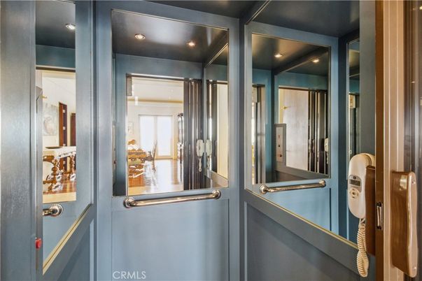 Elevator, Interior, Recessed Lighting