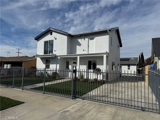 Exterior, Facade, Spanish Mediterranean