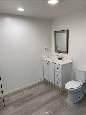 Bathroom, Interior, Recessed Lighting, Wood Texture Flooring