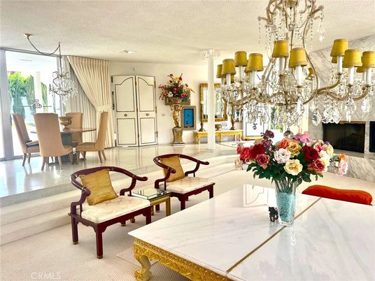 Chandelier, Dining room, Fireplace, Interior