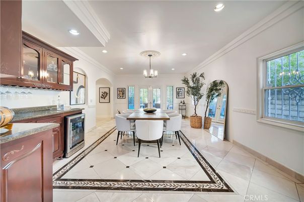 Chandelier, Dining room, Interior, Recessed Lighting
