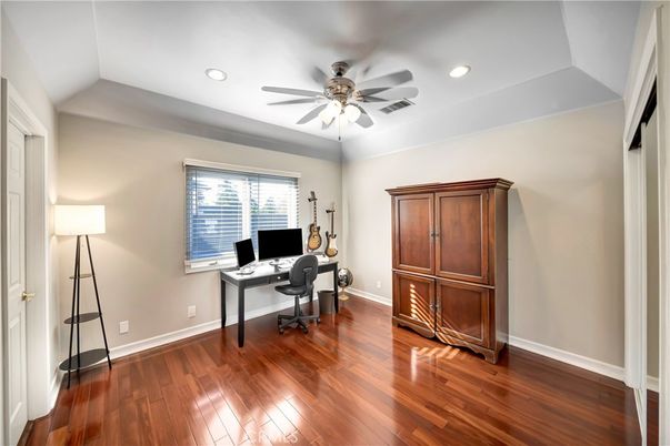 Home Office, Interior, Recessed Lighting, Wood Texture Flooring