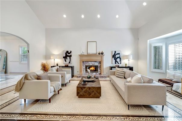 Fireplace, Interior, Living room, Recessed Lighting