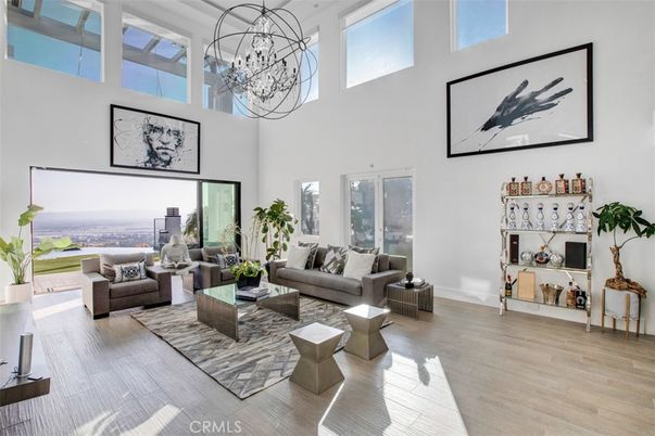 Chandelier, Interior, Living room, Wood Texture Flooring