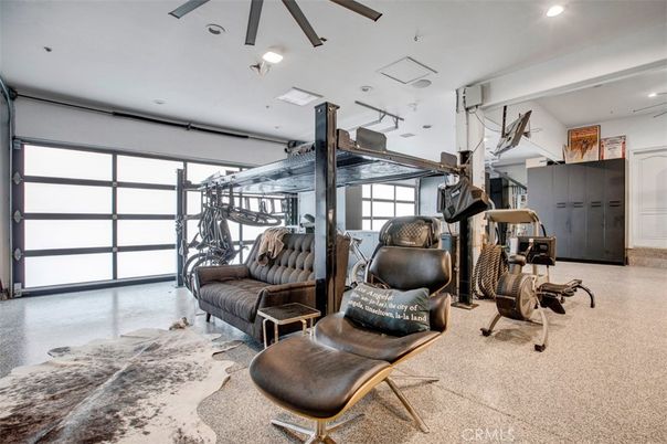 Fitness Equipment, Interior, Recessed Lighting