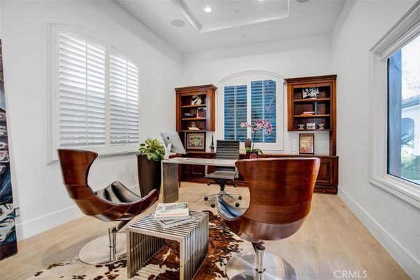 Home Office, Interior, Recessed Lighting, Wood Texture Flooring
