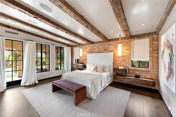 Bedroom, Interior, Pendant Lights, Recessed Lighting, Stone Walls, Wooden Beams, Wood Texture Flooring