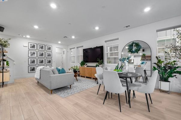 Dining room, Interior, Living room, Recessed Lighting, Wood Texture Flooring