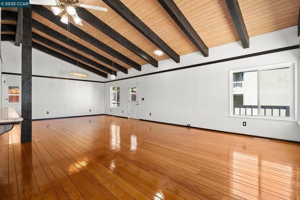 Empty room, Interior, Wooden Beams, Wooden Ceilings, Wood Texture Flooring