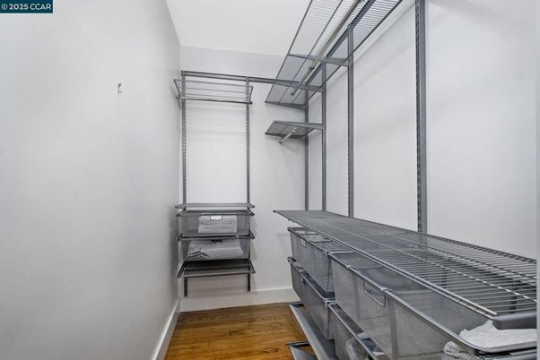Interior, Walk-in Closets, Wood Texture Flooring