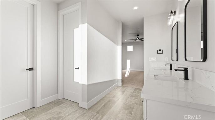 Bathroom, Interior, Recessed Lighting, Wood Texture Flooring