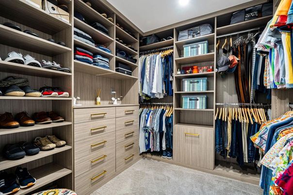 Interior, Recessed Lighting, Walk-in Closets