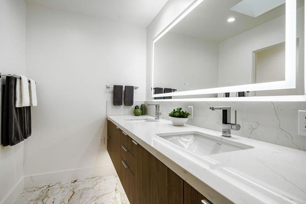 Bathroom, Dual Sink Vanities, Interior, Marble, Marble Walls, Recessed Lighting