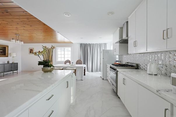 Interior, Kitchen, Marble, Recessed Lighting, Wooden Ceilings