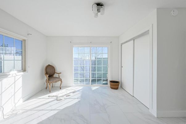 Interior, Marble