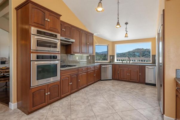 Interior, Kitchen, Pendant Lights, Stainless Steel Appliances