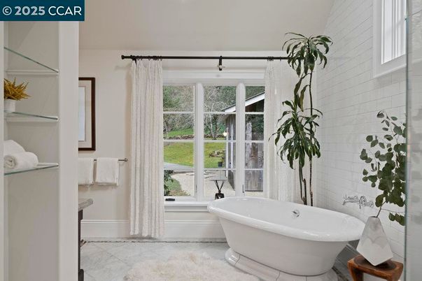 Bathroom, Free Standing Baths, Interior, Marble