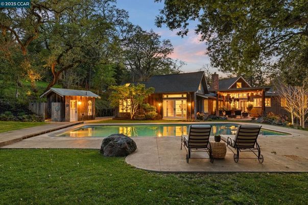 Backyard, Exterior, Pool