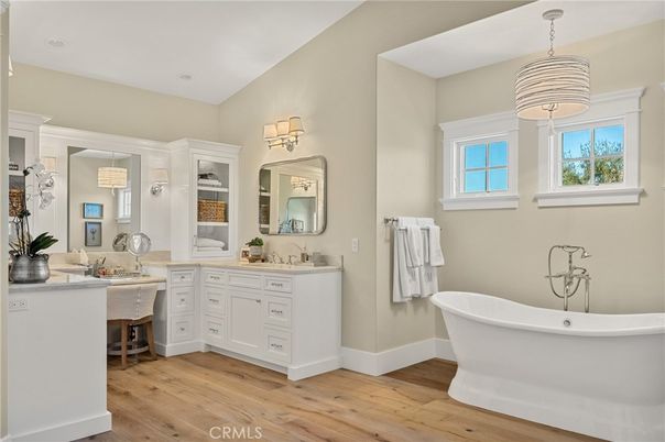 Bathroom, Dual Sink Vanities, Free Standing Baths, Interior, Pendant Lights, Wood Texture Flooring