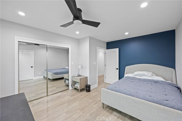 Bedroom, Interior, Recessed Lighting, Wood Texture Flooring