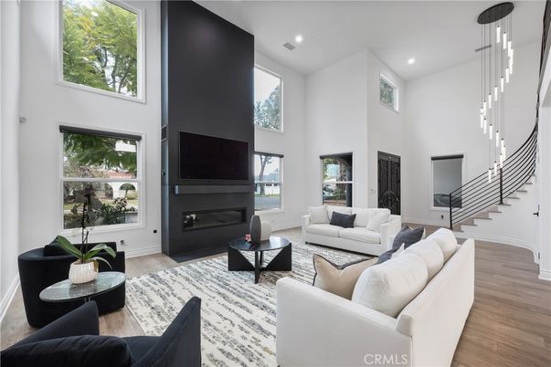 Fireplace, Interior, Living room, Pendant Lights, Recessed Lighting, Wood Texture Flooring