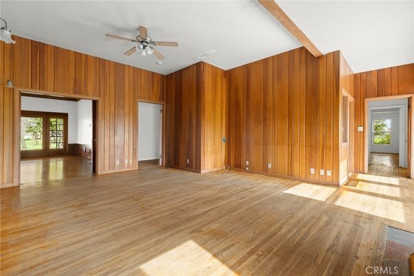 Empty room, Interior, Wood Texture Flooring, Wooden Walls