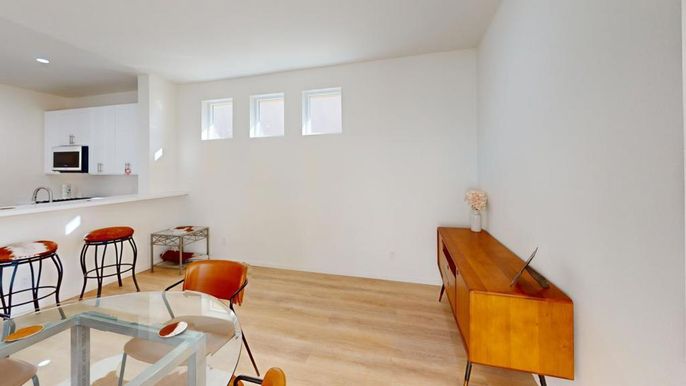 Dining room, Interior, Kitchen, Recessed Lighting, Wood Texture Flooring
