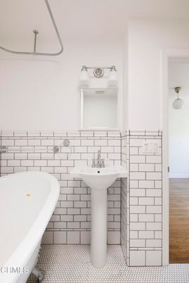 Bathroom, Free Standing Baths, Interior, Wood Texture Flooring