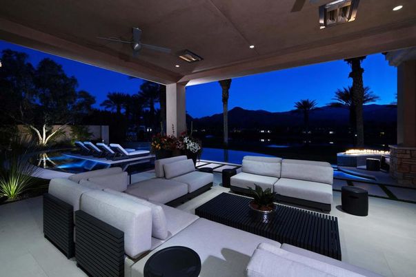 Exterior, Pool, Recessed Lighting