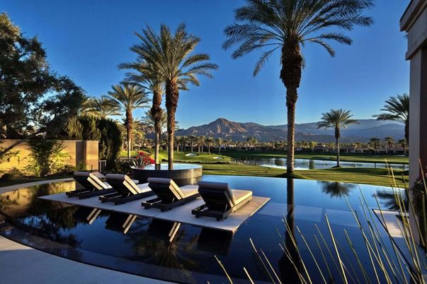 Exterior, Pool, Water