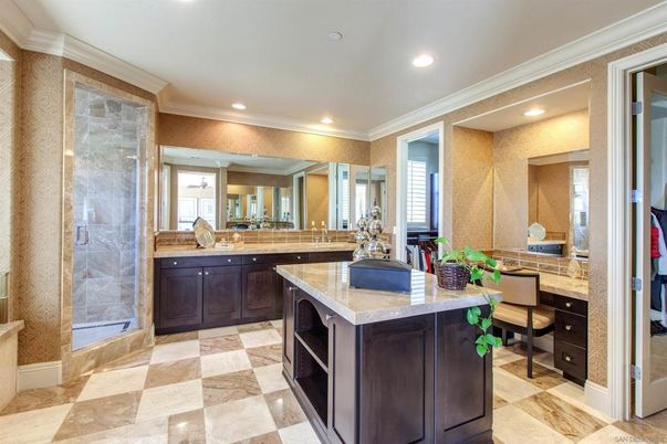 Bathroom, Dual Sink Vanities, Glass Shower, Interior, Recessed Lighting