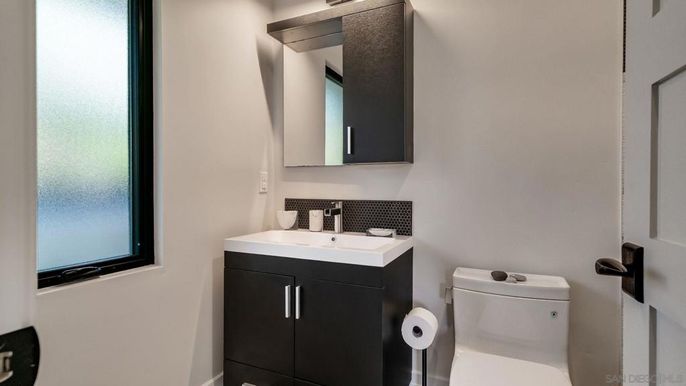 Bathroom, Interior