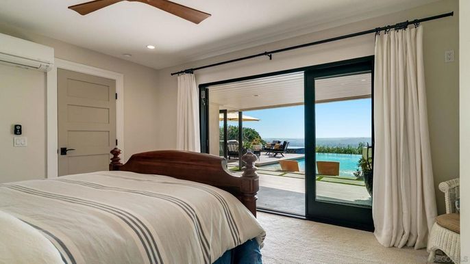Bedroom, Interior, Recessed Lighting, Water