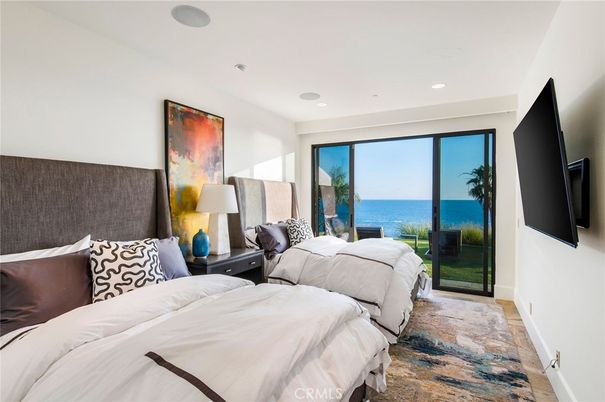 Bedroom, Interior, Recessed Lighting, Water