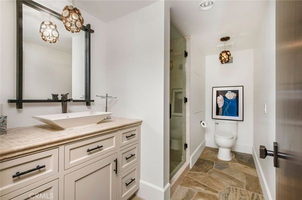 Bathroom, Interior, Recessed Lighting, Tile Countertops