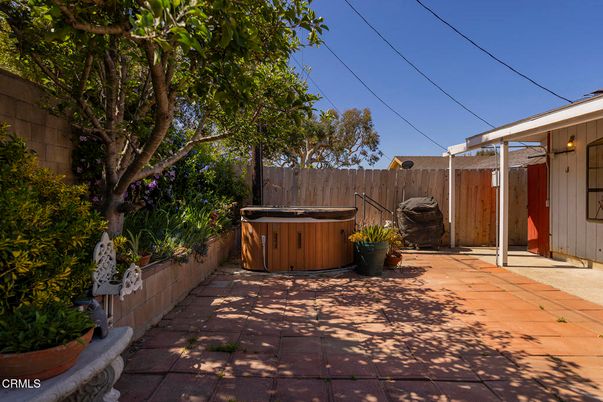 Exterior, Hot Tub