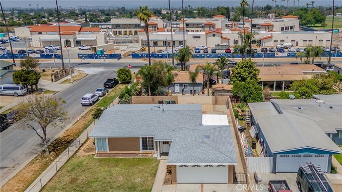 Exterior, Drone